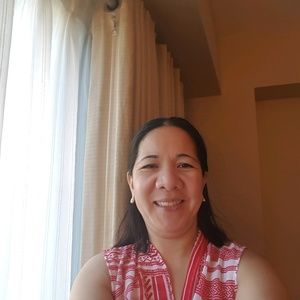 Meet your Posher, Elizabeth